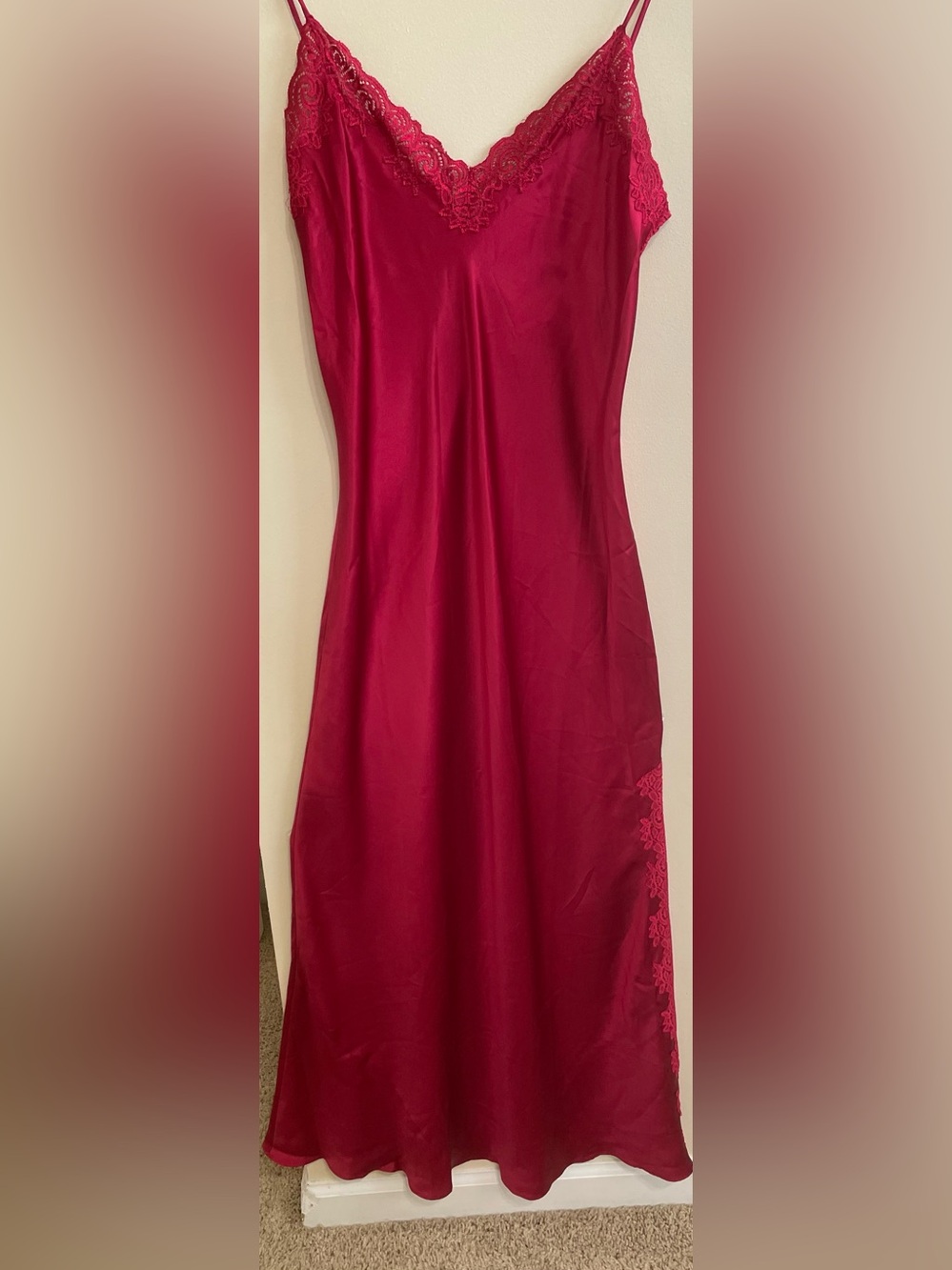 VTG Claire's Rose Ruby Red Long Washable Silk Nightgown  Sz Small